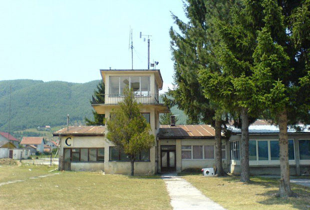 И беранска ваздушна лука чека концесије